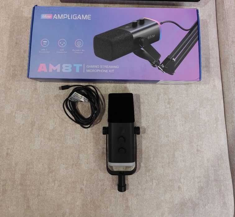 Fifine Ampligame AM8 - професійний мікрофон для стрімінгу