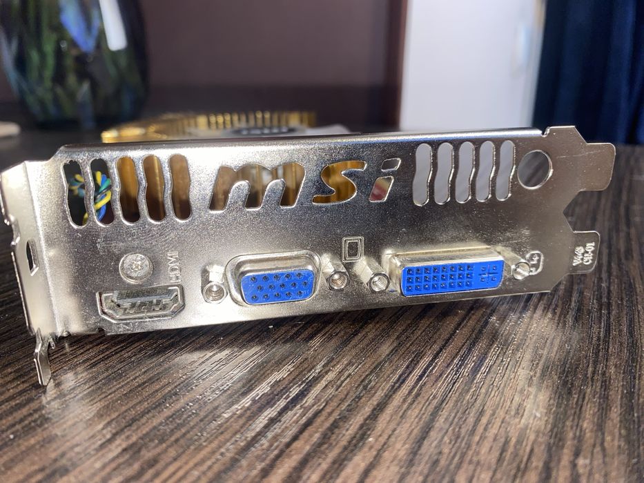 Продам старі запчастини