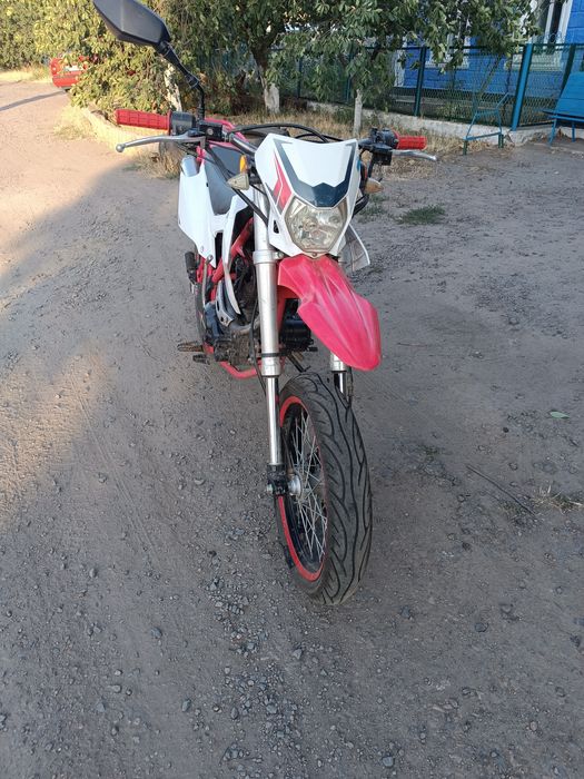 Мотоцикл CRDX 200 мотард