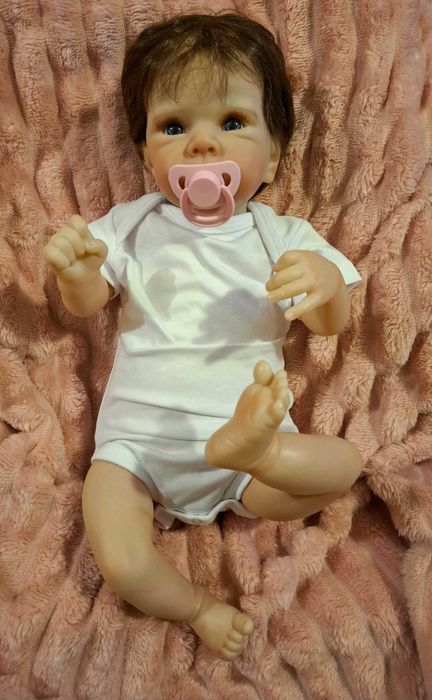 Boneca reborn 45cm.Artigo novo
