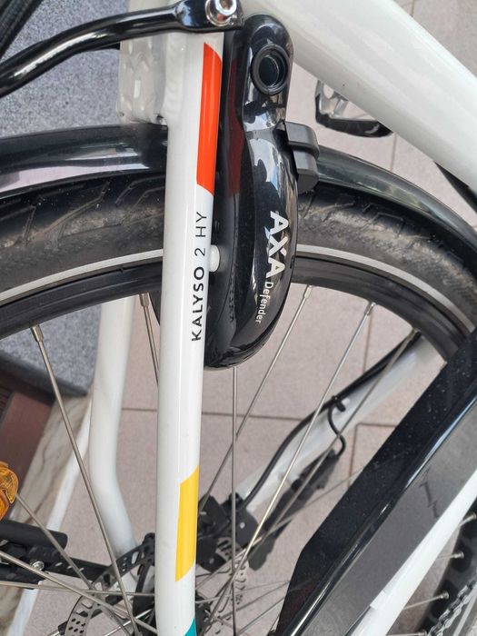 Bicicleta elétrica autonomia 70/80km NOVA Neomouv Kalyso h2 roda 28