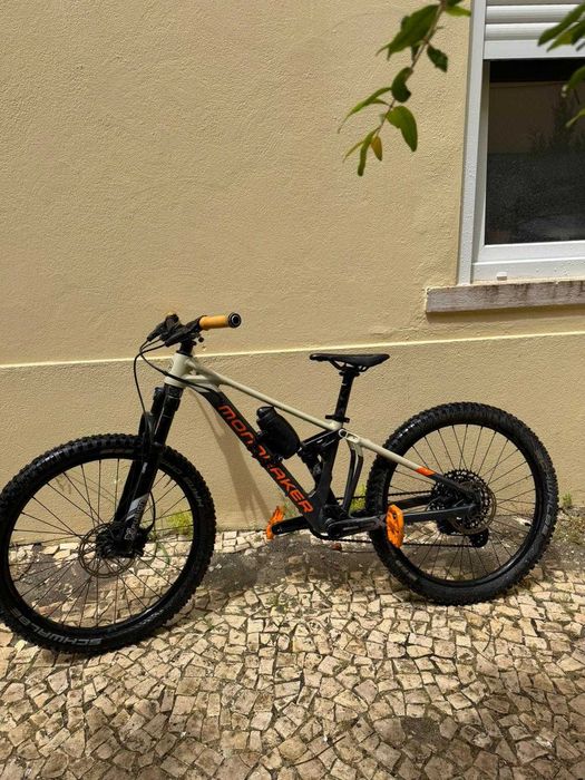 Mondraker Factor 24 BTT Infantil com Dupla Suspensão (2024)