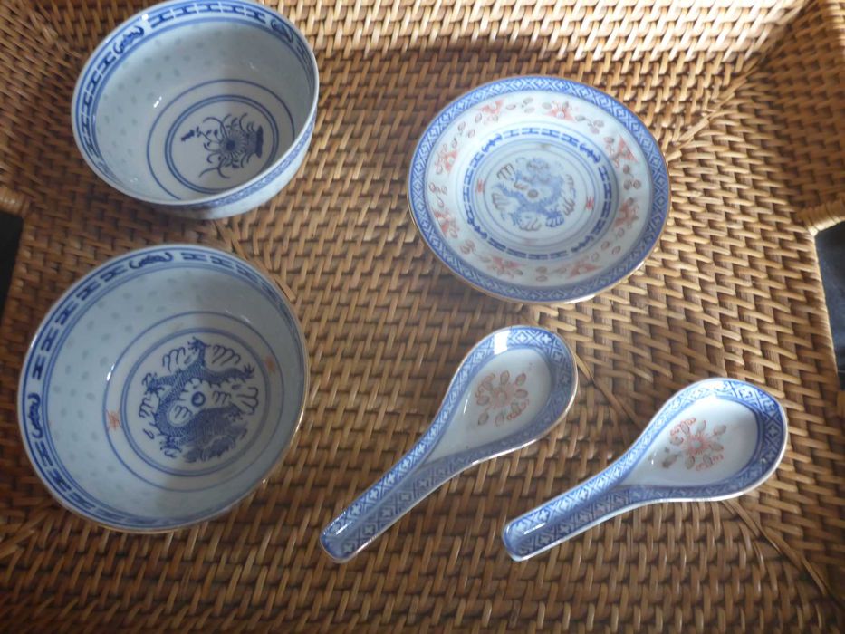 Louça Porcelana Chinesa Bago de Arroz Tigelas, pires, colheres TUDO €7