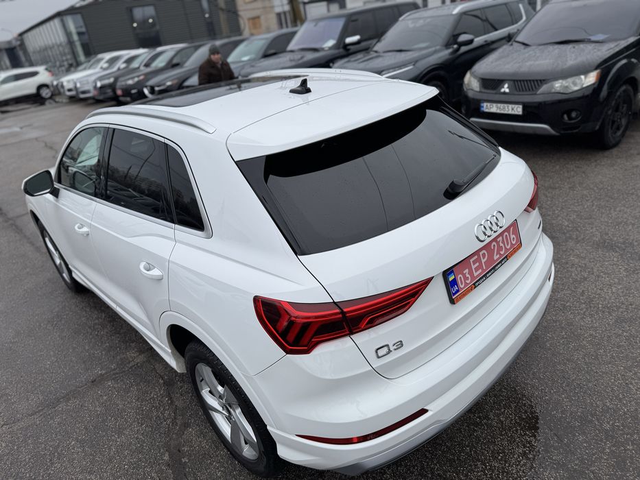 Продам Audi Q3 2l