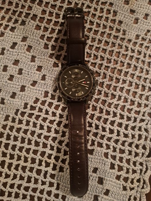 Relogios Tommy Perfeito estado