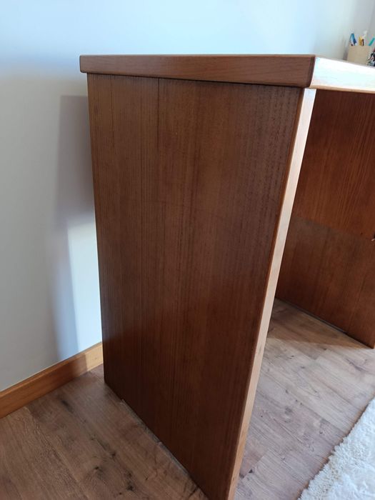 Secretaria em madeira maciça