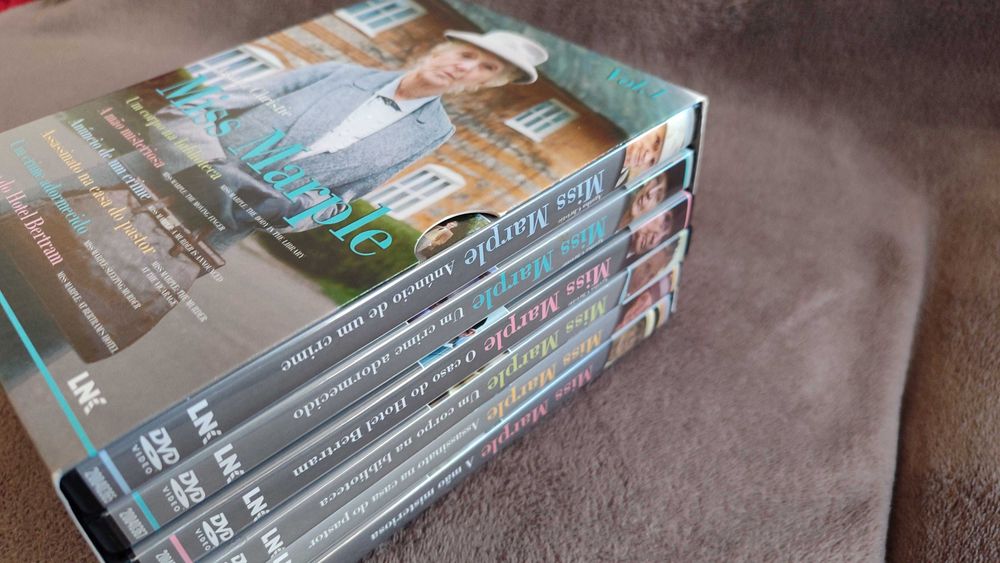 DVD Miss Marple - Anúncio de um Crime (Agatha Christie)