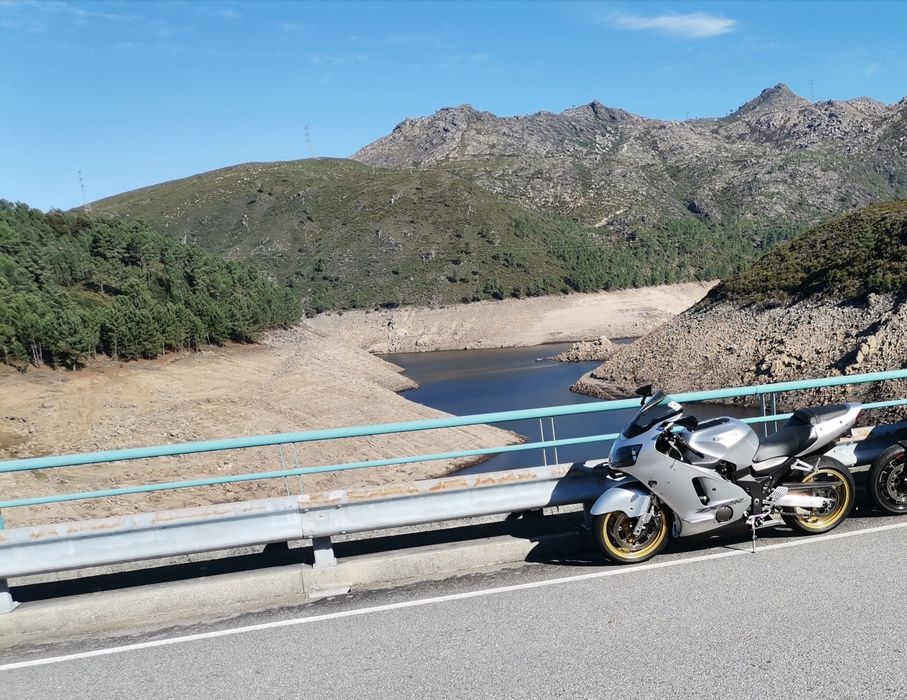 Kawasaki ninja ZX12R