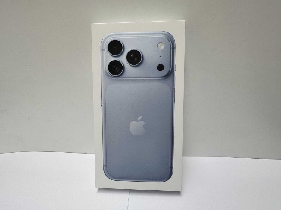 Apple Iphone 18 PRO - Premiera 18.09.2026 / Burgund / Niebieski