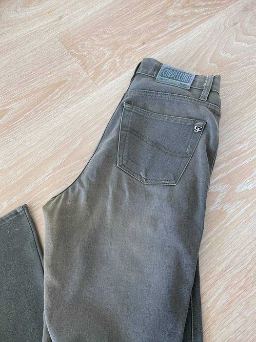 Трендовые женские джинсы y2k