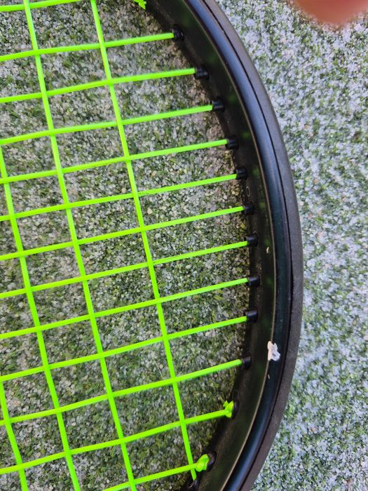Wilson Blade 100 V8