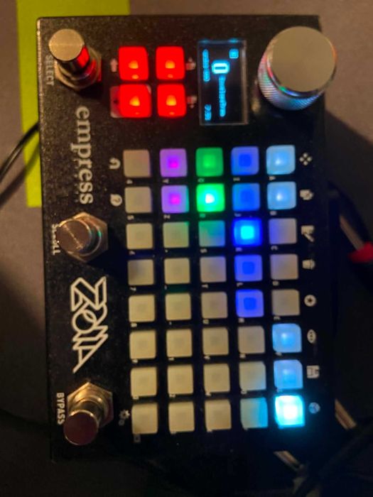 Empress Effects ZOIA + decksaver stan idealny