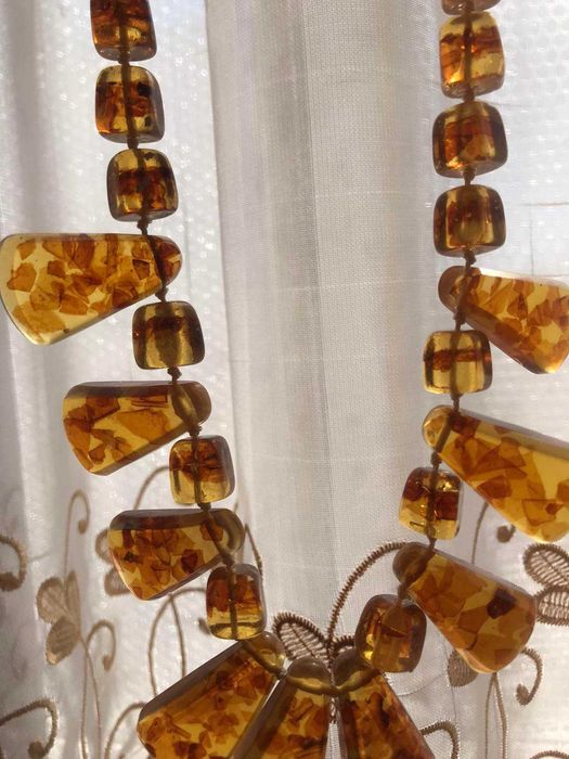Уникальные бусы-колье из янтаря. 103 грамма.Винтаж.