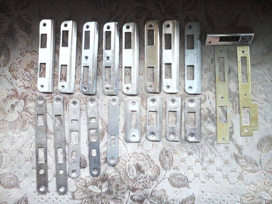 Продам фурнитуру для окон и дверей