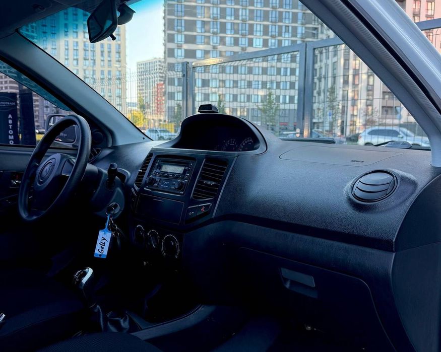 Продаж Geely MK 2