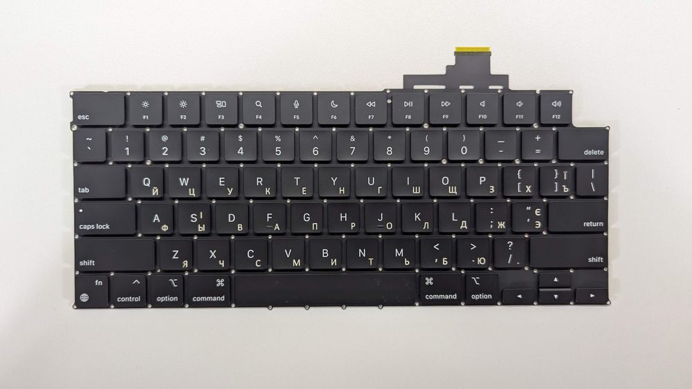 Клавіатура Apple macbook a2681