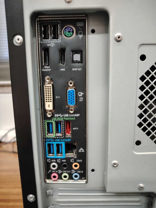 Computador Desktop ASUS c/ AMD 5400K - HDD 500G - RAM 16 GB