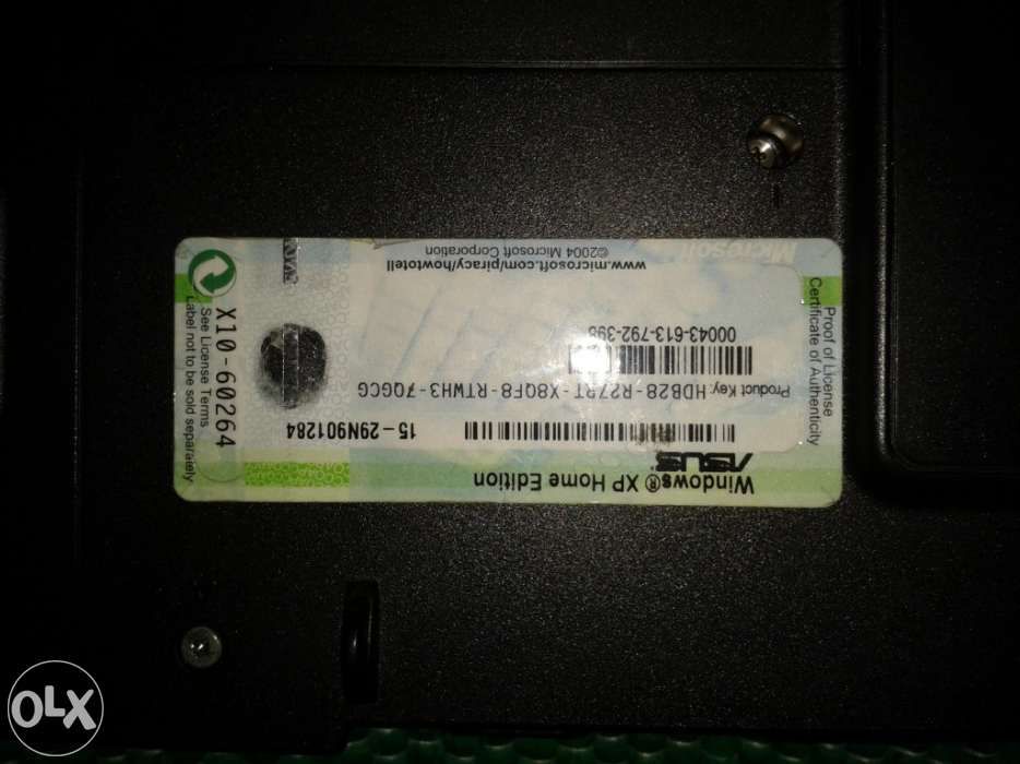 Damaged Asus A3000 laptop, already missing some parts.64354220328451123