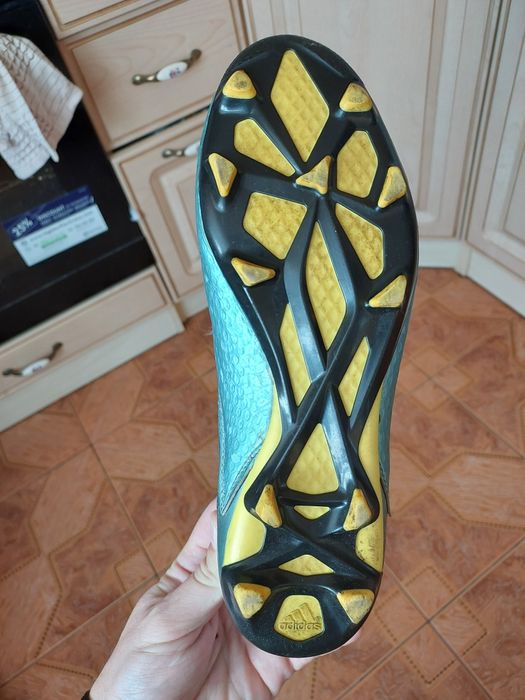 Копки адідас предатор