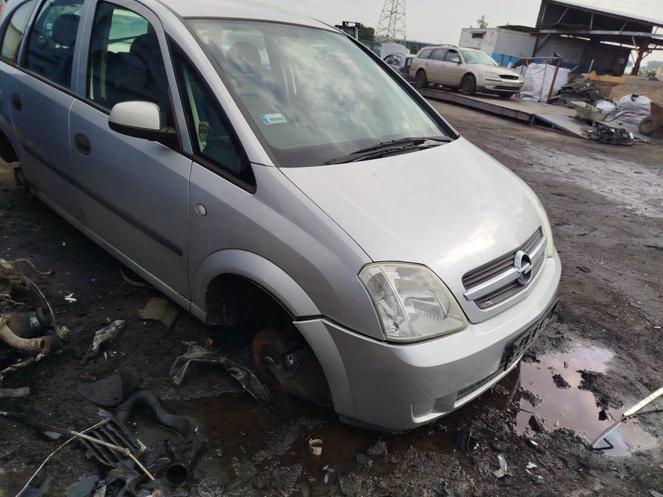 Meriva Z157 kompletny przód maska zderzak lampy pas błotnik wysyłka