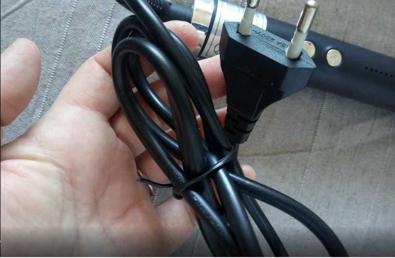 ESCOVA ELETRICA CABELO-NOVA -2 em 1- encaracola e estica