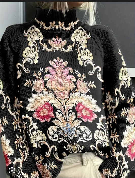 жіночий світшот з вінтажним квітковим принтом та високим коміром.