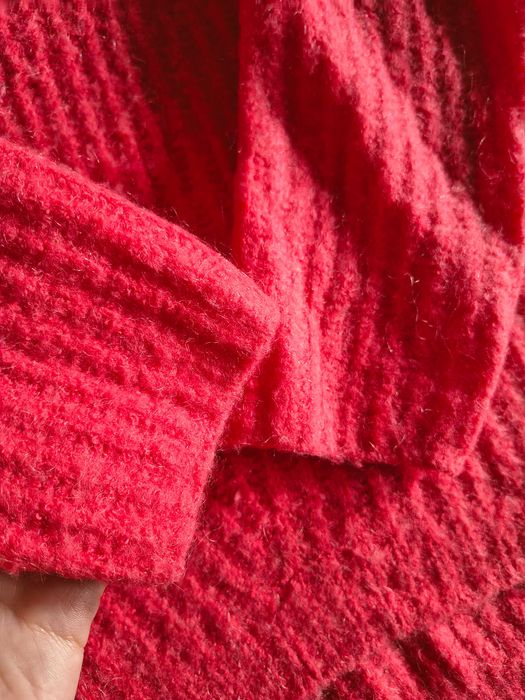 Czerwony sweter damski Reserved S