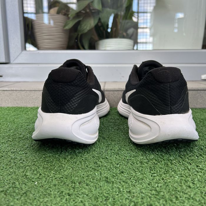 Nike Revolution 8 (Czarne) Buty do Biegania Sneakersy 45
