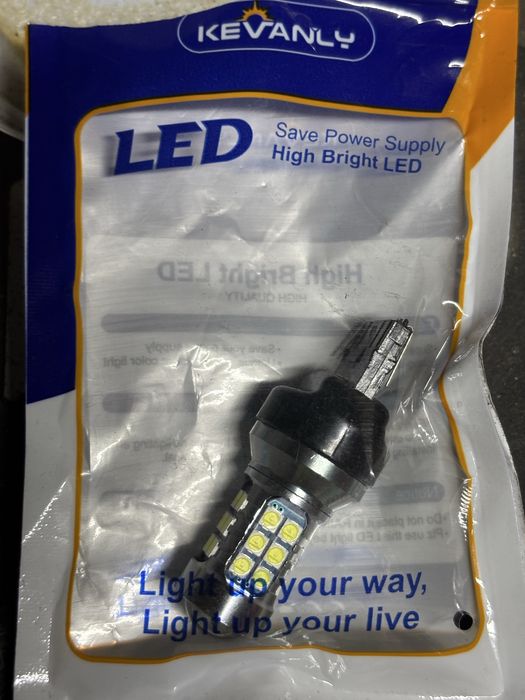 Лед лампи T20. Білі. Лінзовані