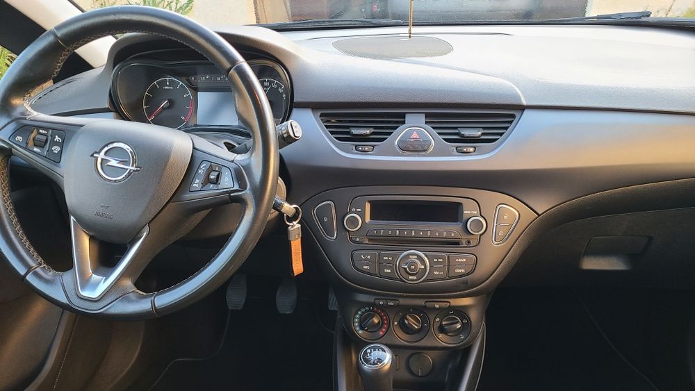 Opel corsa 1.2..