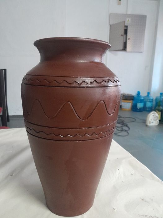 Pote decorativo barro alentejano  com 33cm