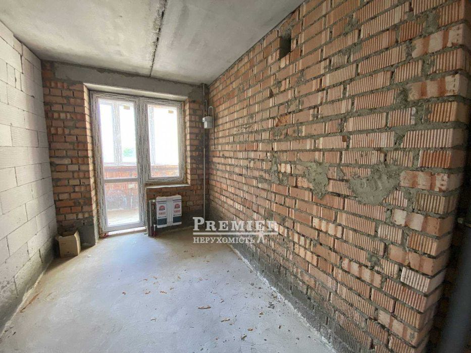 Продам 2-х кімнатну квартиру на Сахарова