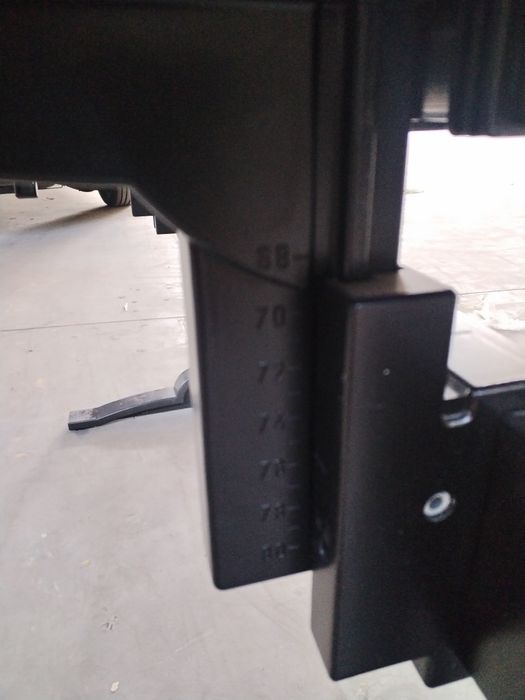 Biurko regulowane Elan 160x60 oraz 160x90