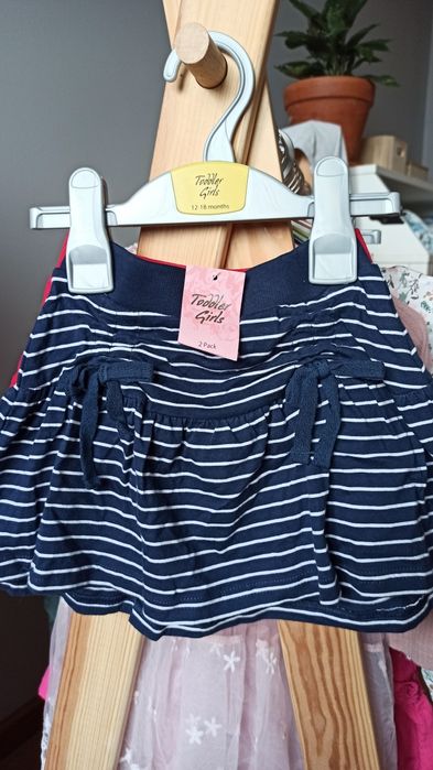 Dwie nowe spódniczki dresowe 80 cm