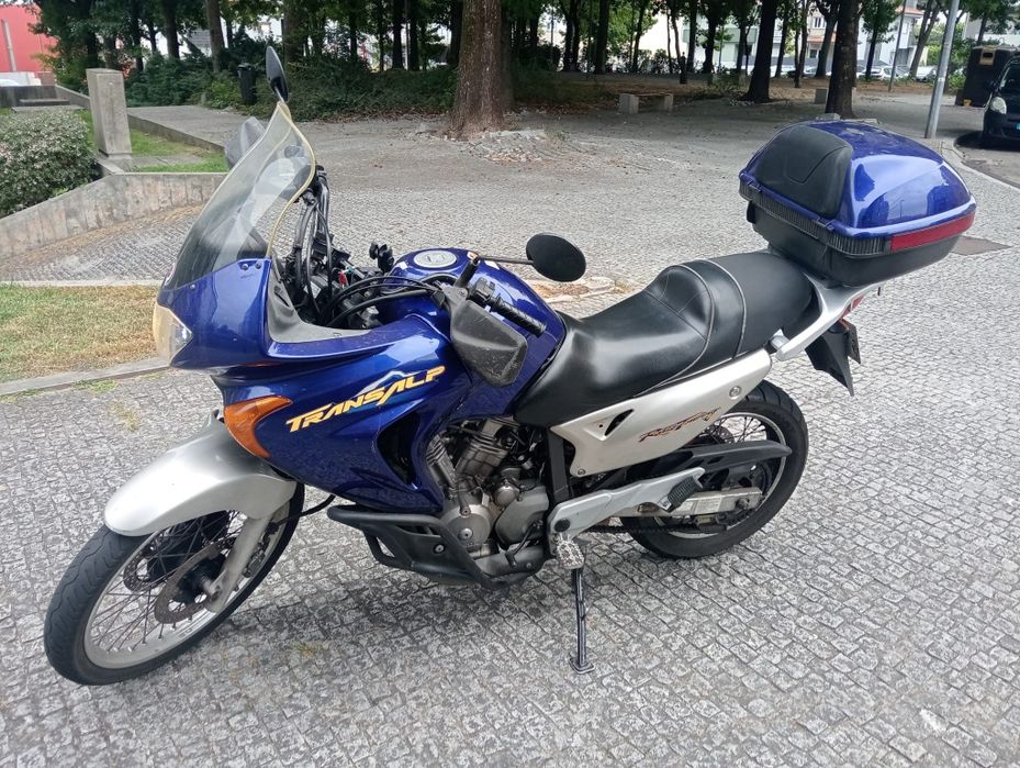 Honda Tranzalp 650