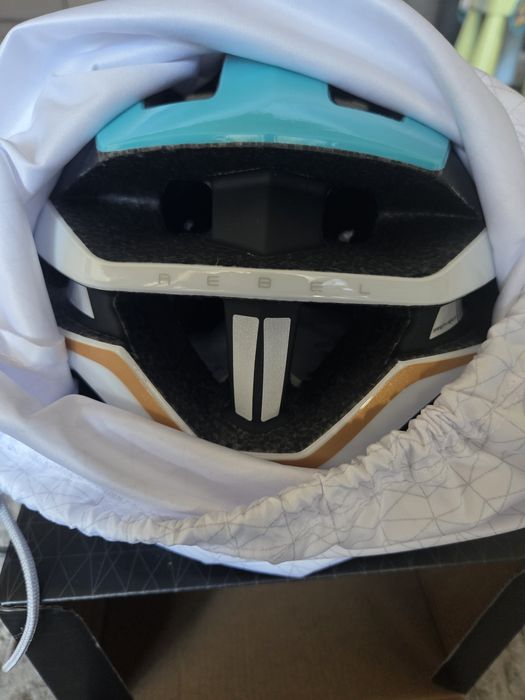 NOWY kask Rudy Project Rebel Bahrain Victorious 25, rozm. L