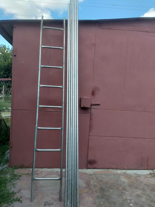 драбина із нержавійки