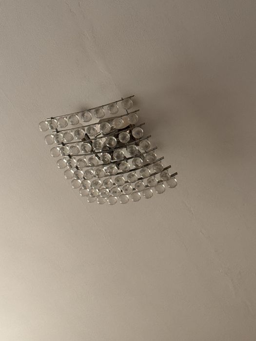 Lampa z kryształami