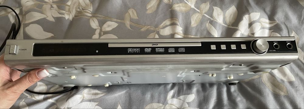 DVD програвач  в іоеальному стані