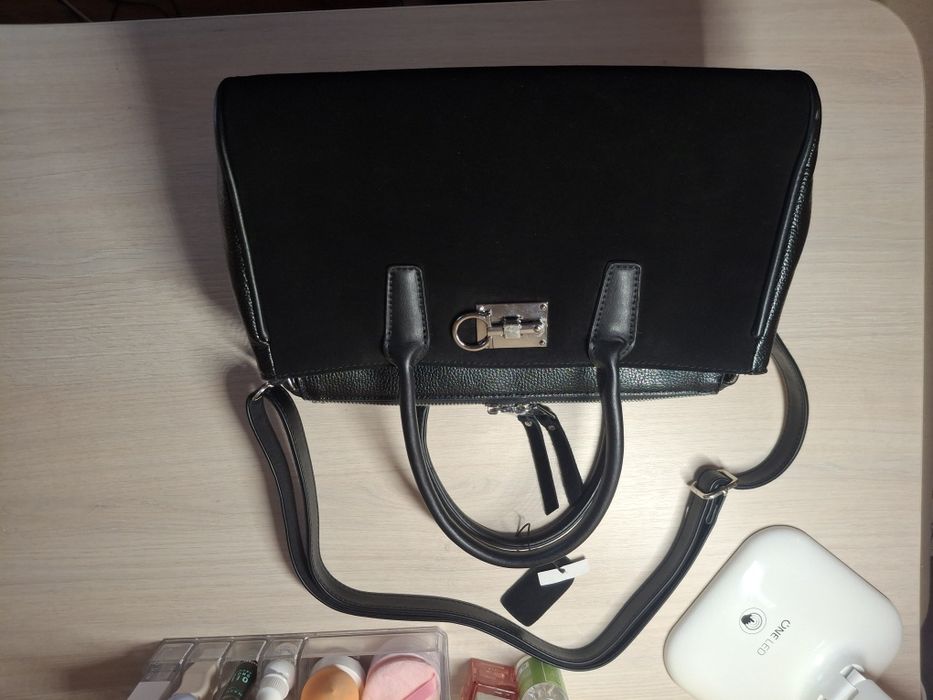 Сумка  женская черная кожа  замша натуральная  средний размер