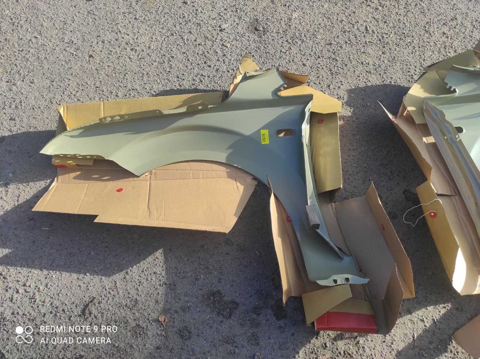 Крыло крило переднє Ford Focus MK II Фокус мк2