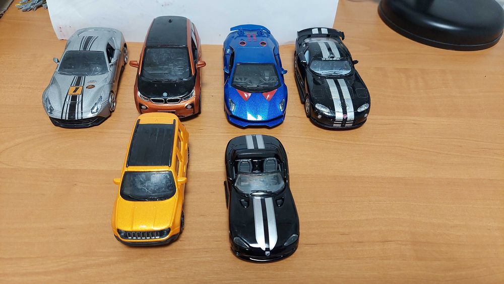 Машинки металеві Мерседес,  БМВ