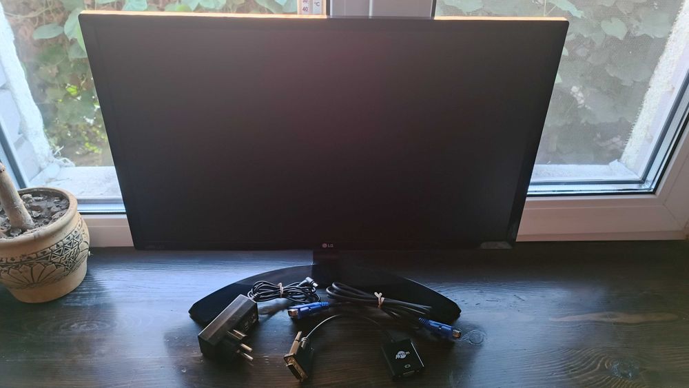 Монітор 21,5" LG 22MP58A-P (VGA, Full HD, IPS)