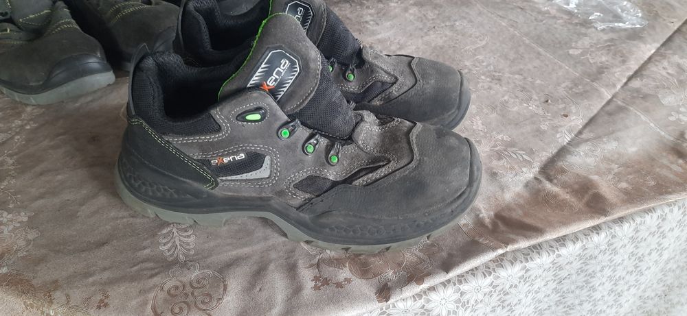 Рабочие ботинки, сандалии, красовки!.