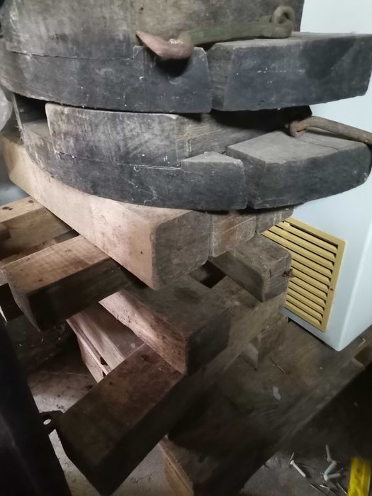 Prensa de Uvas  com todas os acessórios