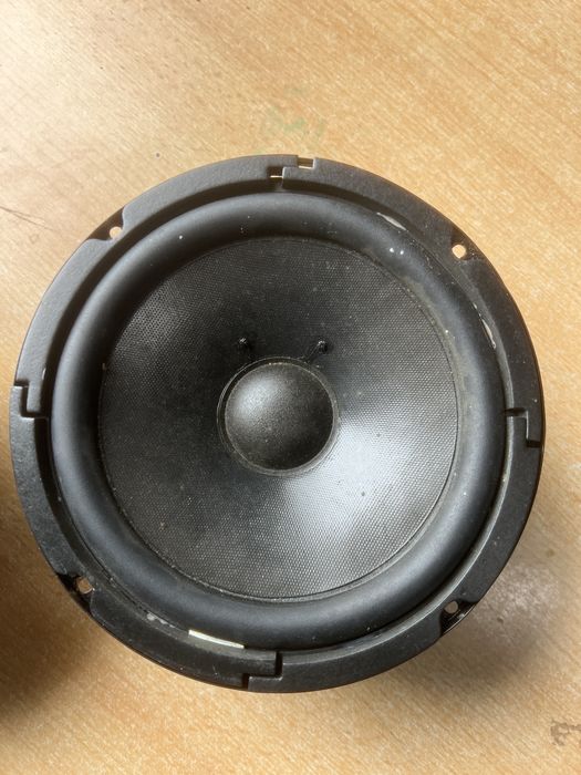 Głośniki samochodowe (woofer)