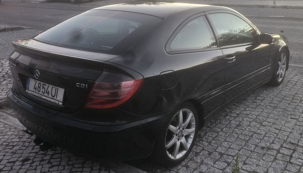 Mercedes benz c220 coupe sport — photo 4