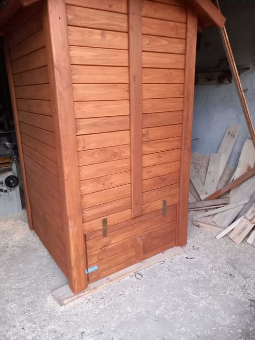 wc drewniane/wc ogrodowe/wychodek/toaleta