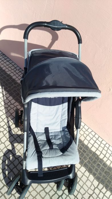Carro de bebé de passeio64862718596354126