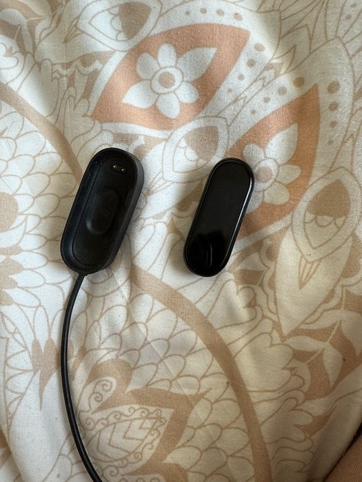 Xiaomi mi band 3 годинник